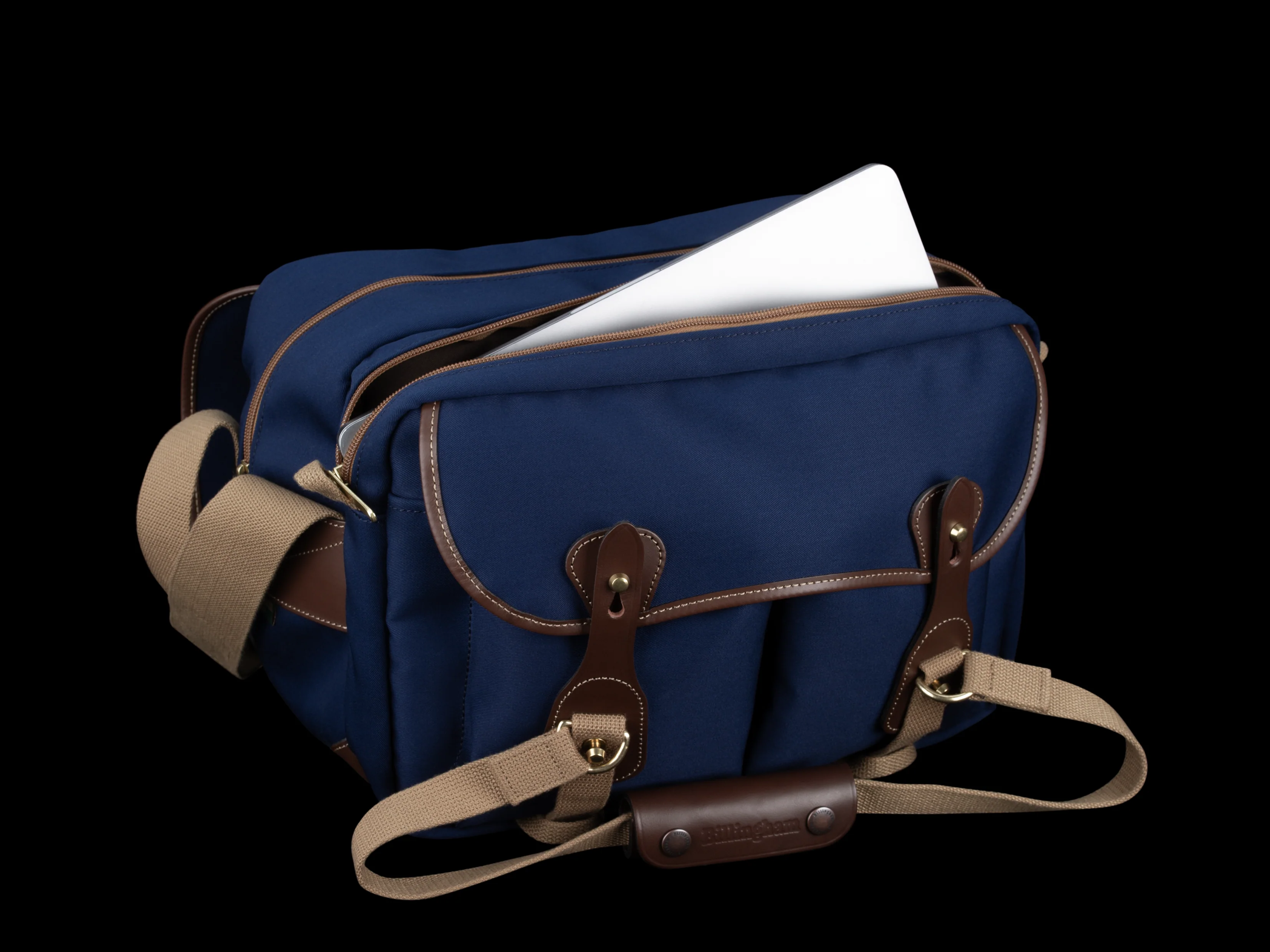 335 MKII Camera/Laptop Bag - Image 17